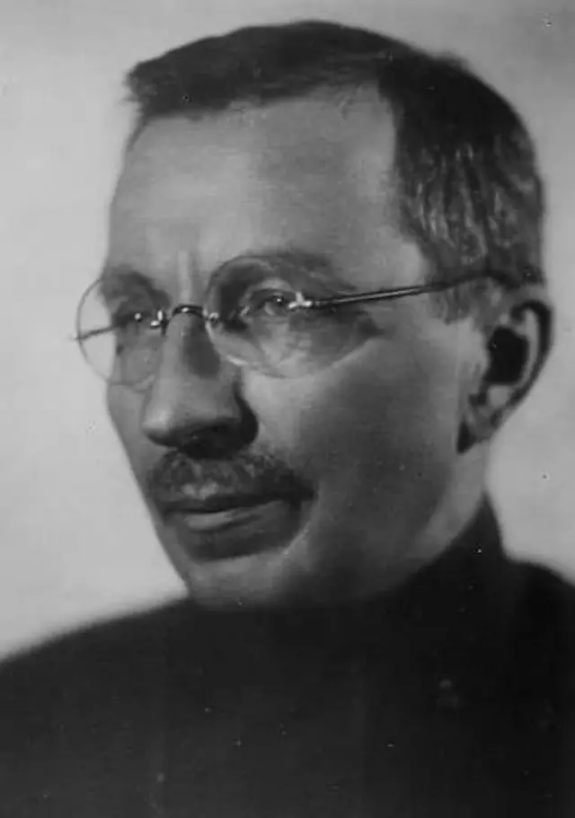 Антон Макаренко